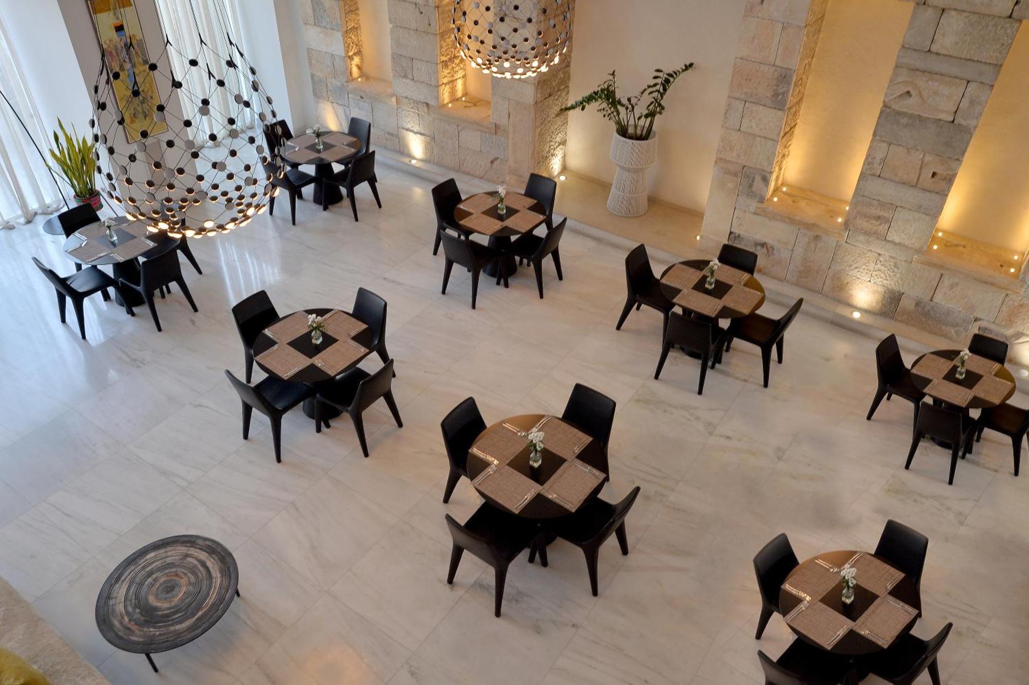 Athenaeum Grand 4*