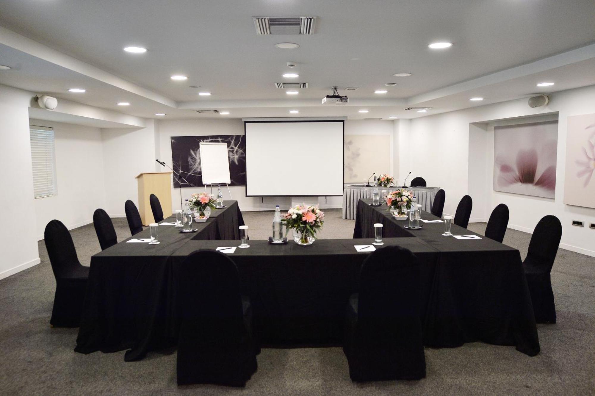Athenaeum Grand 4*